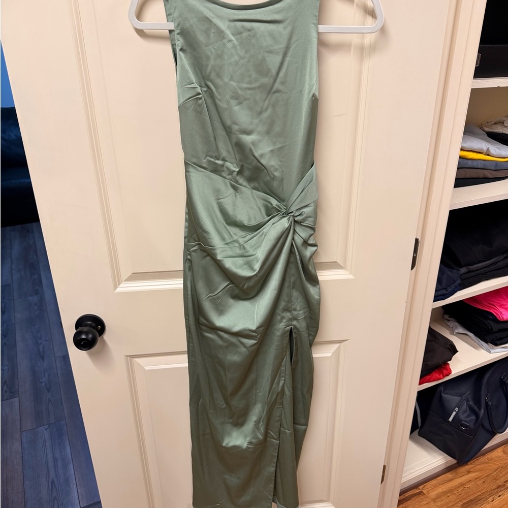 Abercrombie & Fitch Sage Midi Dress